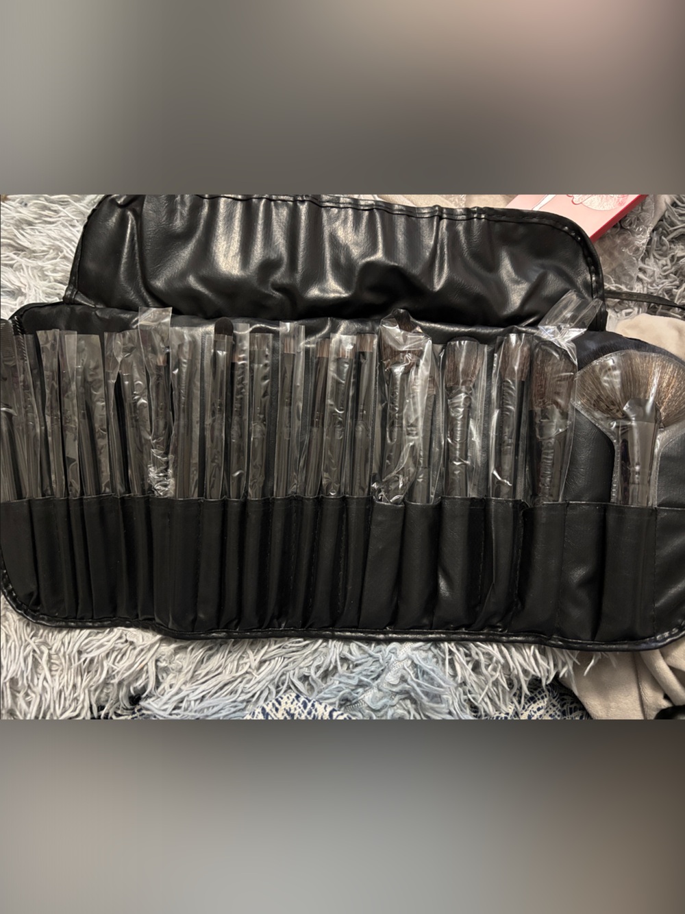 23 Piece Makeup Brush Set